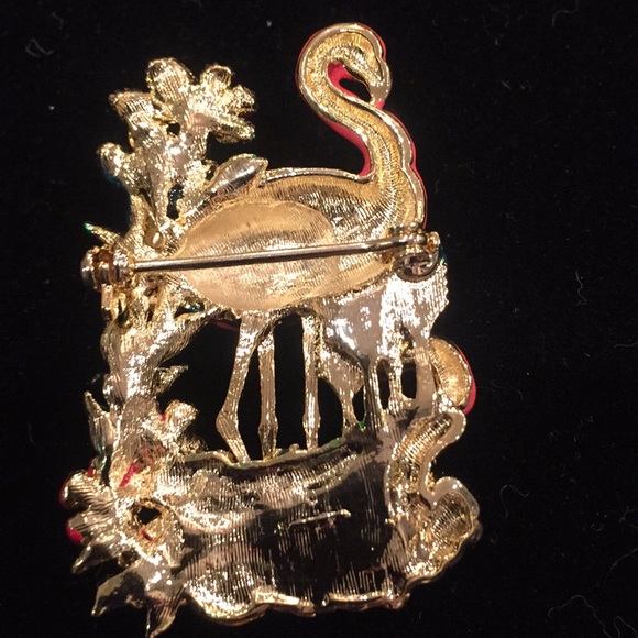 New Flamingo’s Pin - Picture 4 of 4